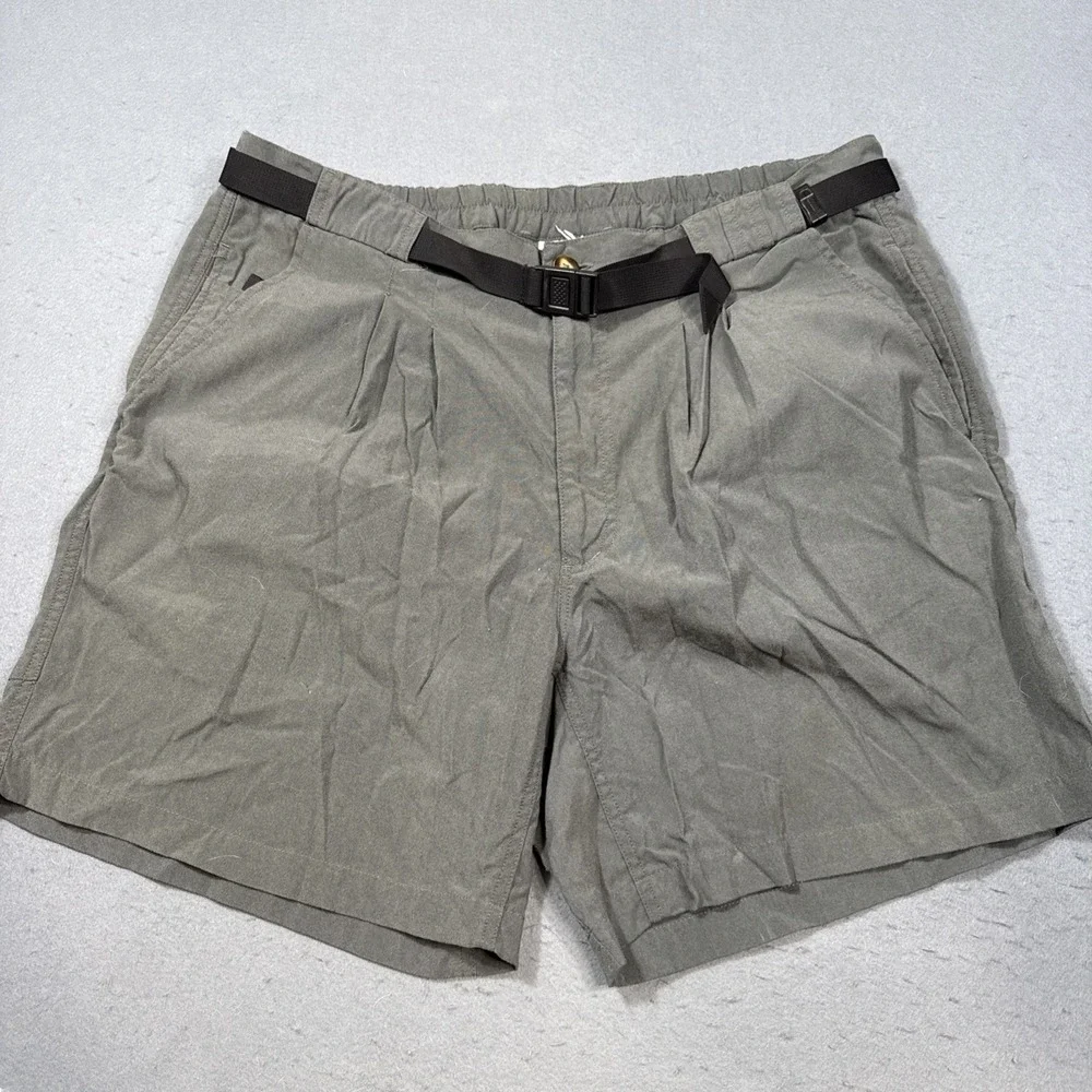 North Face Shorts Mens XL GREEN BELTED Chino Nylon Hiking Outdoor Zip Pocket